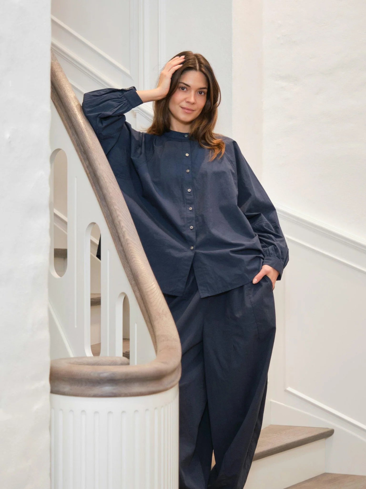 Neo Noir Prina C Navy Poplin ballon nadrág – Gumírozott, húzózsinóros derék | Női