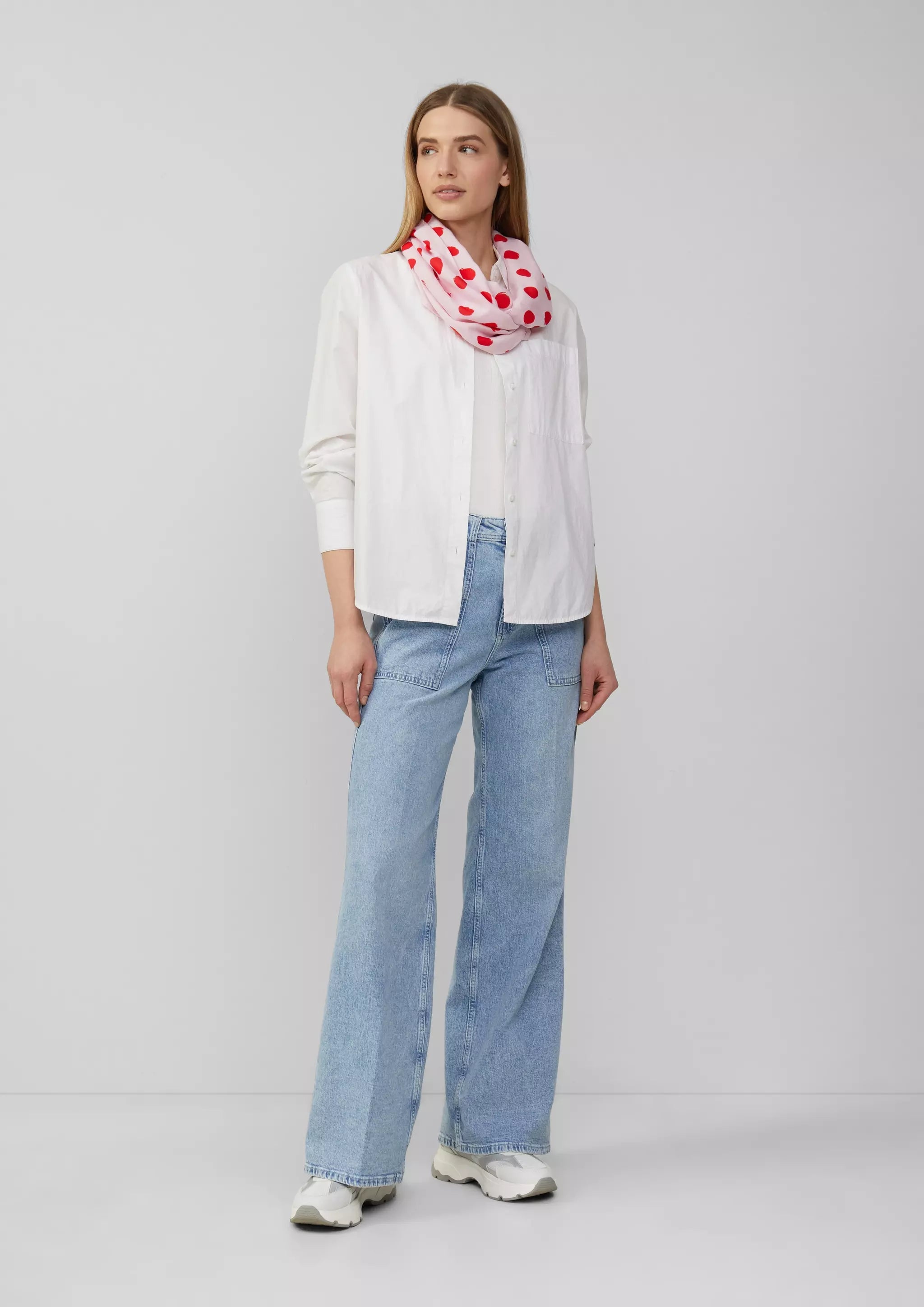 s.Oliver viszkóz hurok sál műalkotással