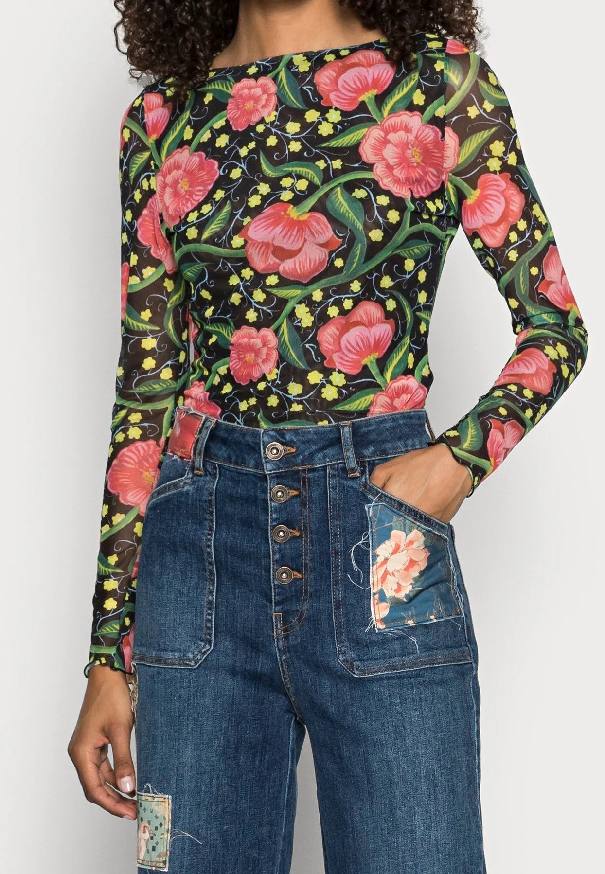 Desigual Virágmintás Bodysuit - Fekete Alapon Rózsaszín Virágokkal