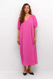 Kaffe KAlinn forró rózsaszín oversize maxi ruha – V-nyakú, puffos, 3/4-es ujjú, oldalzsebes, laza fazonú | Női