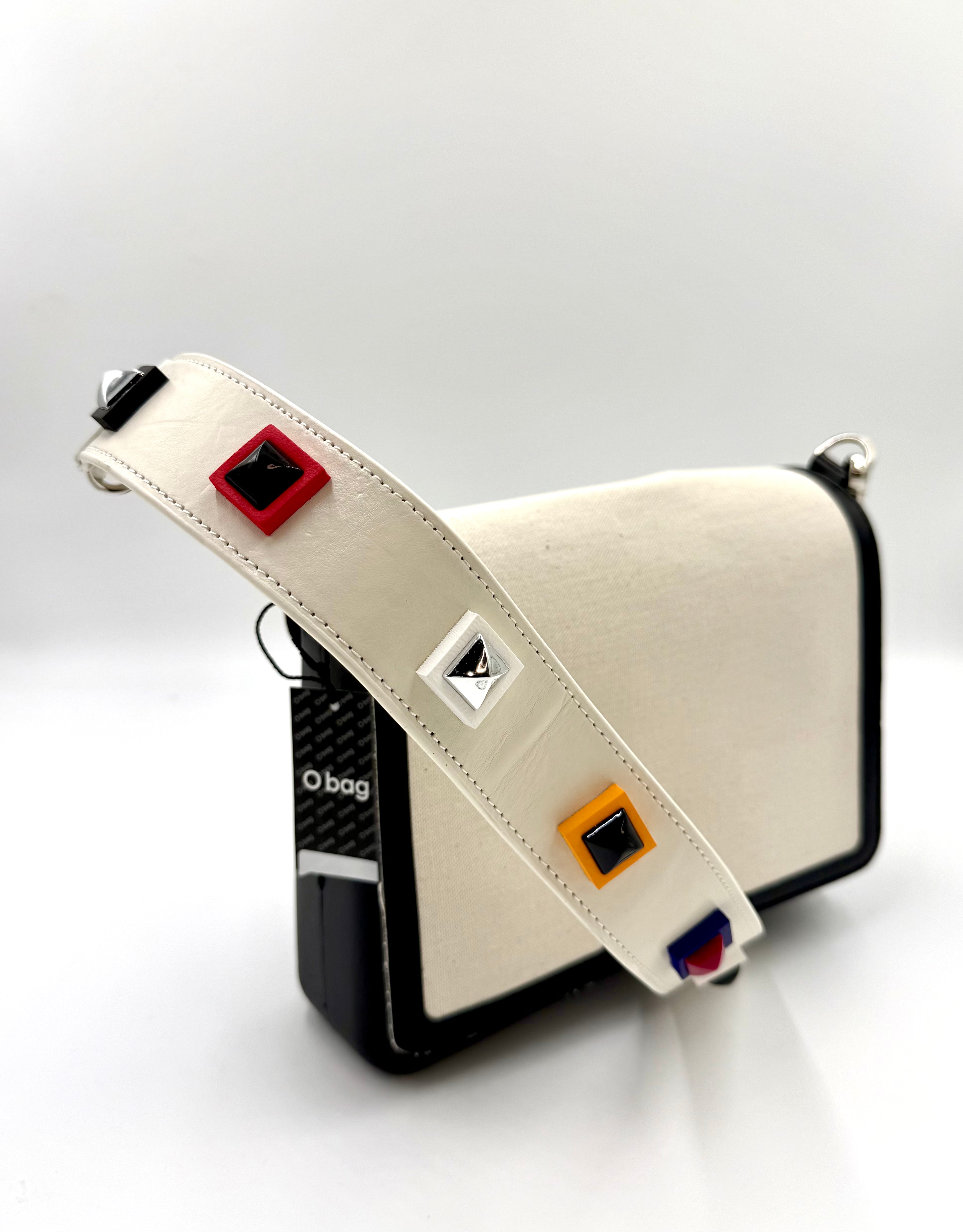 O bag Pocket bag - compact crossbody