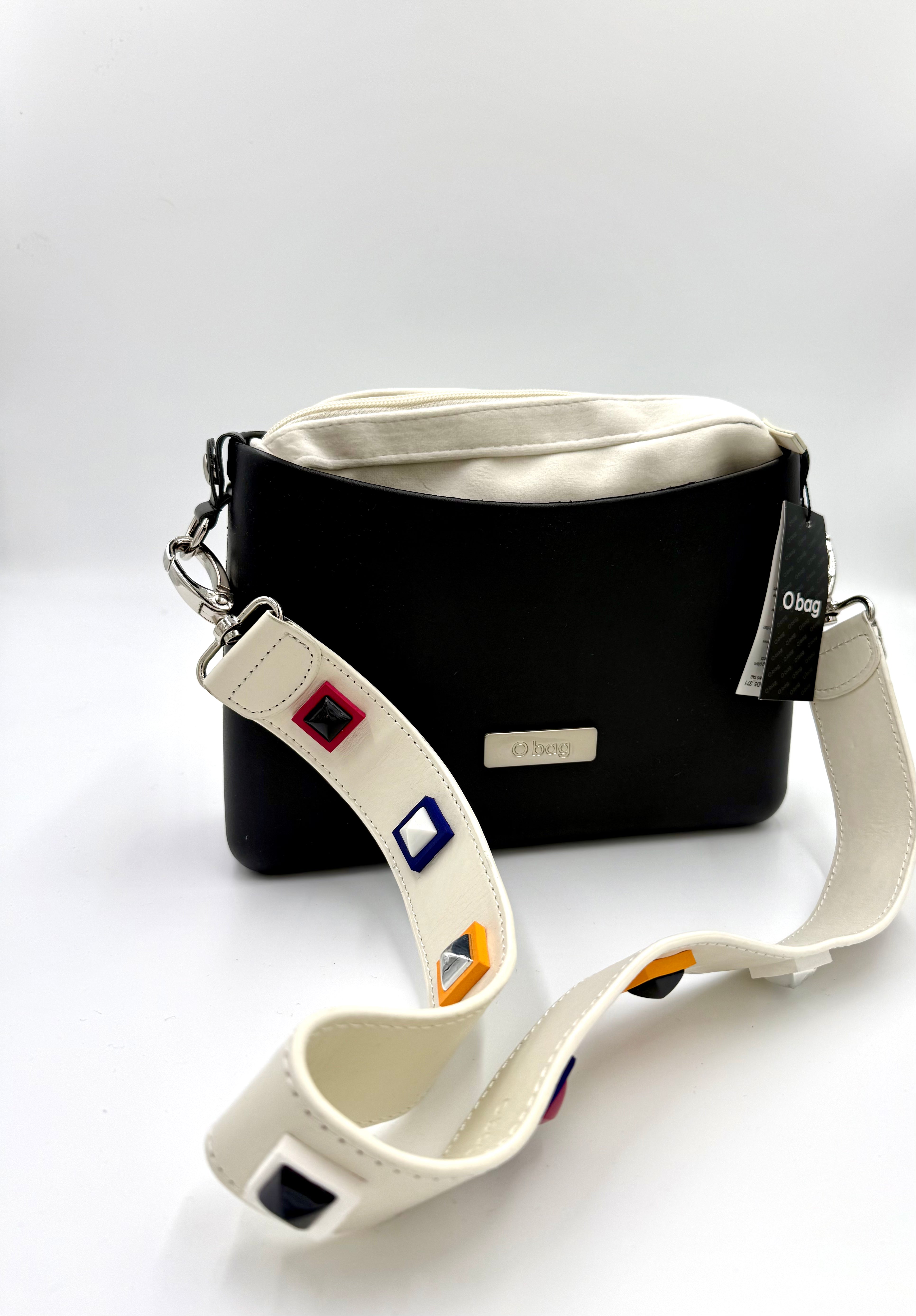 O bag Glam bag – anthracite body, off-white zippered inner and decorated strap