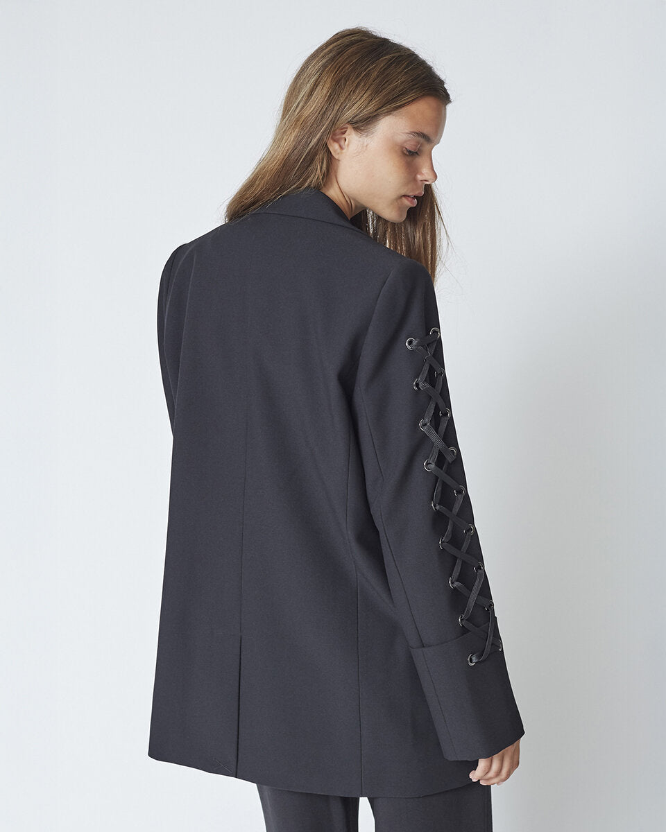 Co'couture Vola CC blézer fűzőlyukakkal – fekete
