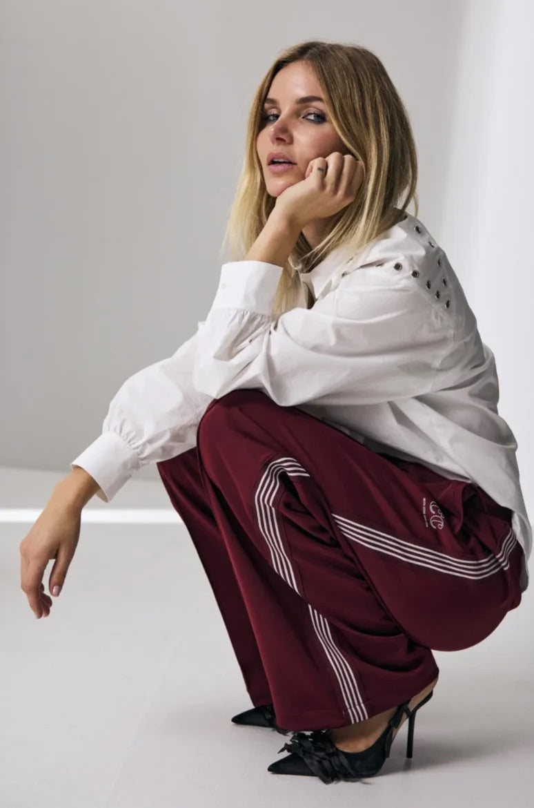 Co'couture Amina vasalt élű, bő szárú nadrág – bordó