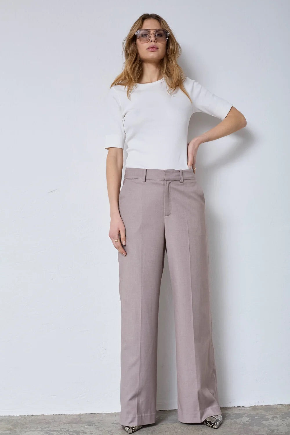 Co'couture Matty Wave Seam bő szárú nadrág – Mink