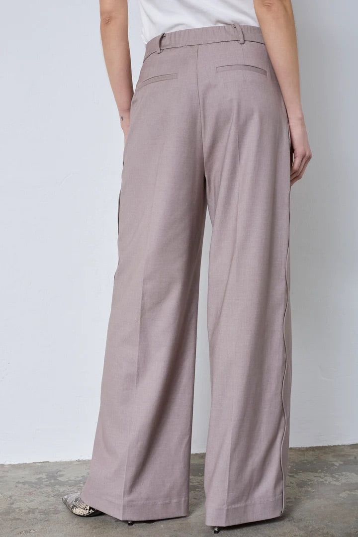 Co'couture Matty Wave Seam bő szárú nadrág – Mink
