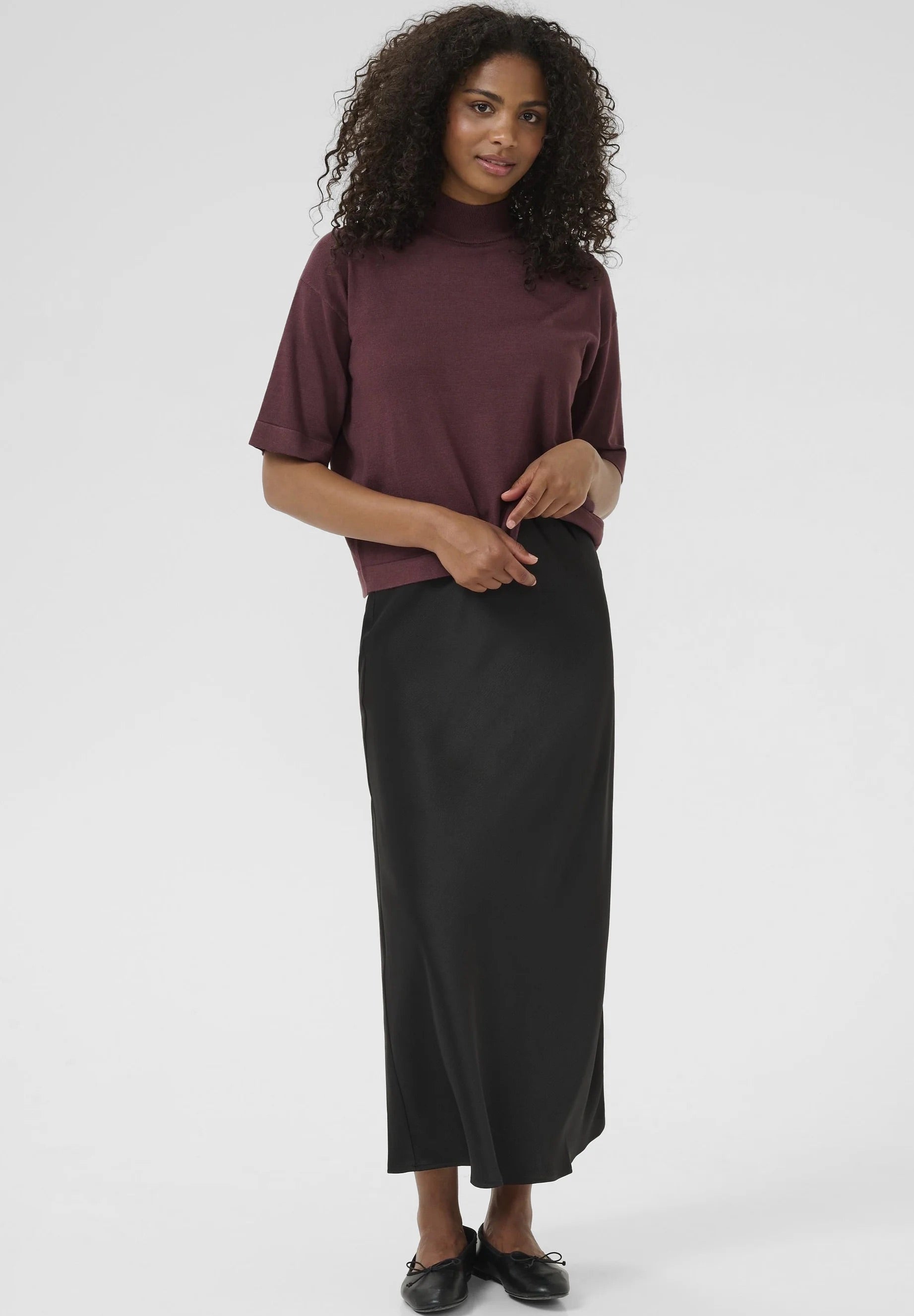 Kaffe Kalizza Bordeaux Cropped Mock Turtleneck Top – Short Sleeve | Women