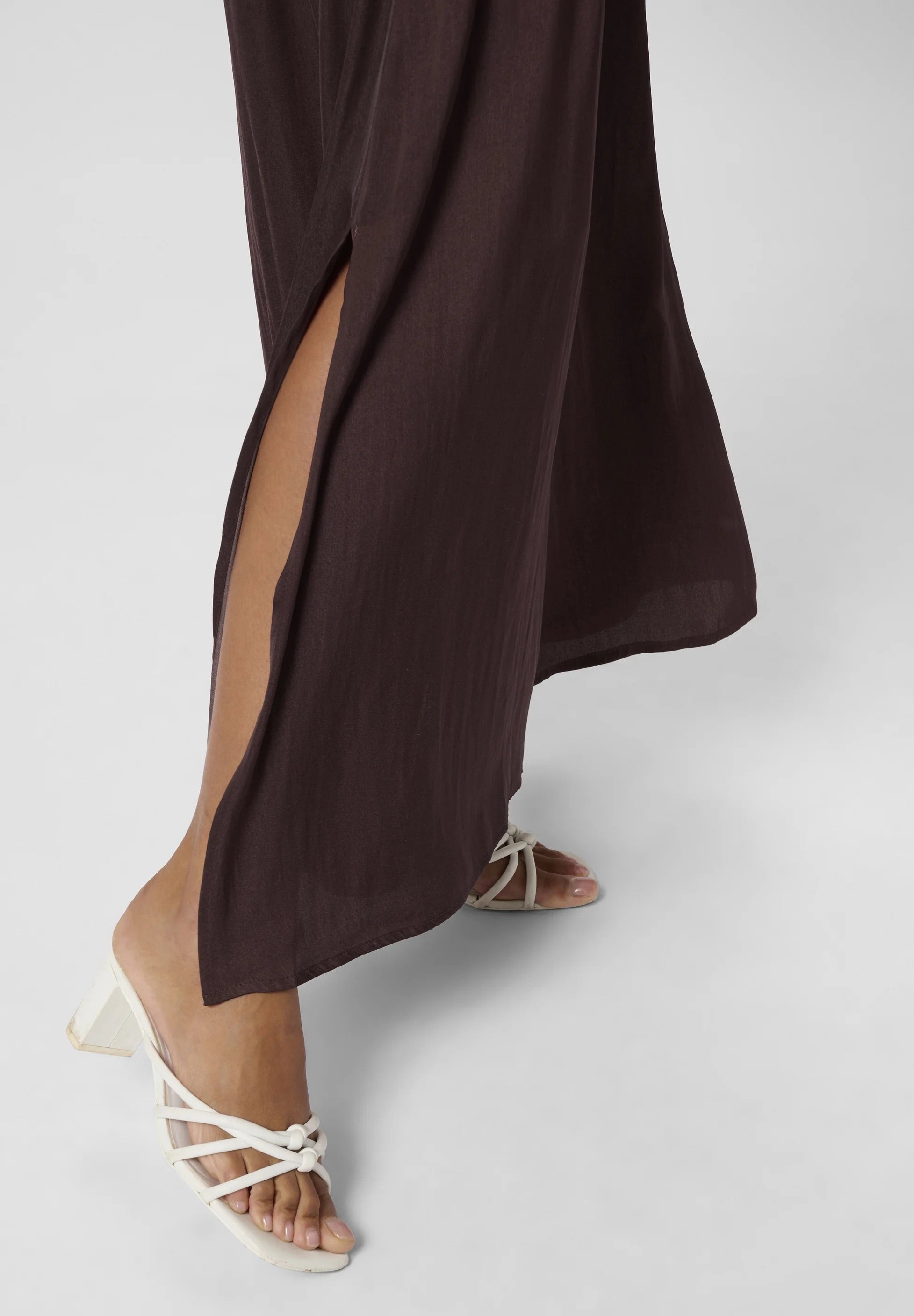 Kaffe KAallie Fudge Brown Satin Pleated Maxi Skirt – Elastic Waist Side Pocket Side Slit | Women