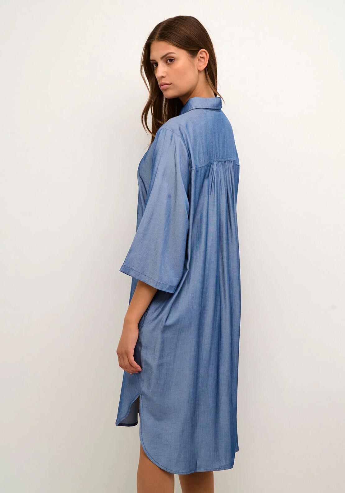 Kaffe Leonora Chambray Blue Túlméretezett Ingruha – 3/4 Ujjú, Rakott Hátú Midi | Női