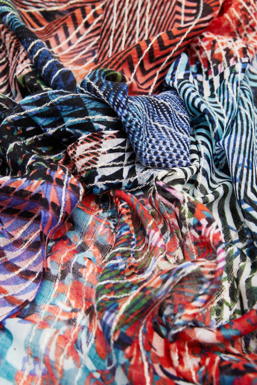 Desigual női sál 2 db