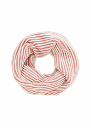 s.Oliver women’s pink and cream ribbed knitted snood arranged in a loop on a white background.